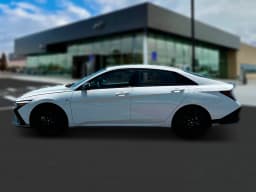 Hyundai Elantra N Line DCT 2025 — side view