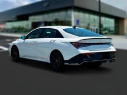 Hyundai Elantra N Line DCT 2025 — side view