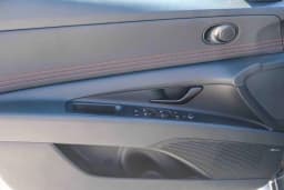 Hyundai Elantra N Line DCT 2025 — side view