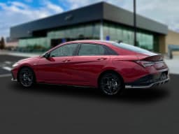Hyundai Elantra N Line DCT 2025 — side view