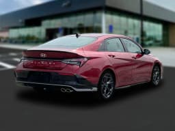 Hyundai Elantra N Line DCT 2025 — side view