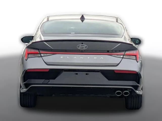 Hyundai Elantra N Line DCT 2025 — side view