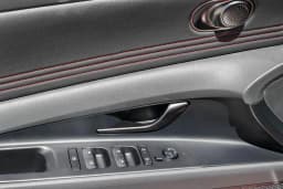 Hyundai Elantra N Line DCT 2026 — side view