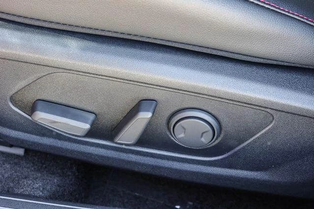 Hyundai Elantra N Line DCT 2026 — side view
