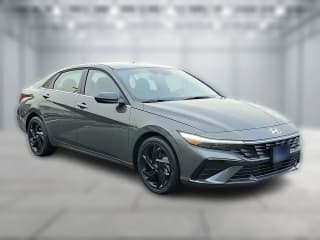 Hyundai Elantra SEL Sport Premium IVT