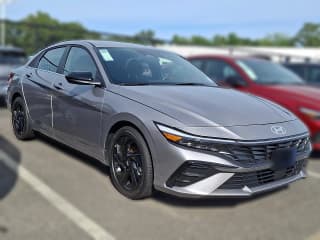 Hyundai Elantra SEL Sport Premium IVT