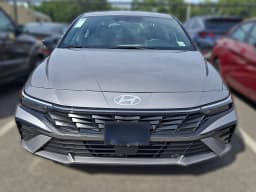 Hyundai Elantra SEL Sport Premium IVT 2026 — side view