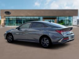 Hyundai Elantra SEL Sport Premium Sedan 2026 — side view