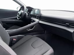 Hyundai Elantra SEL Sport Premium Sedan 2026 — side view
