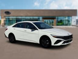 Hyundai Elantra SEL Sport Premium Sedan 2026 — side view