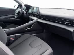 Hyundai Elantra SEL Sport Premium Sedan 2026 — side view