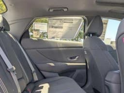 Hyundai Elantra SEL Convenience IVT 2025 — side view