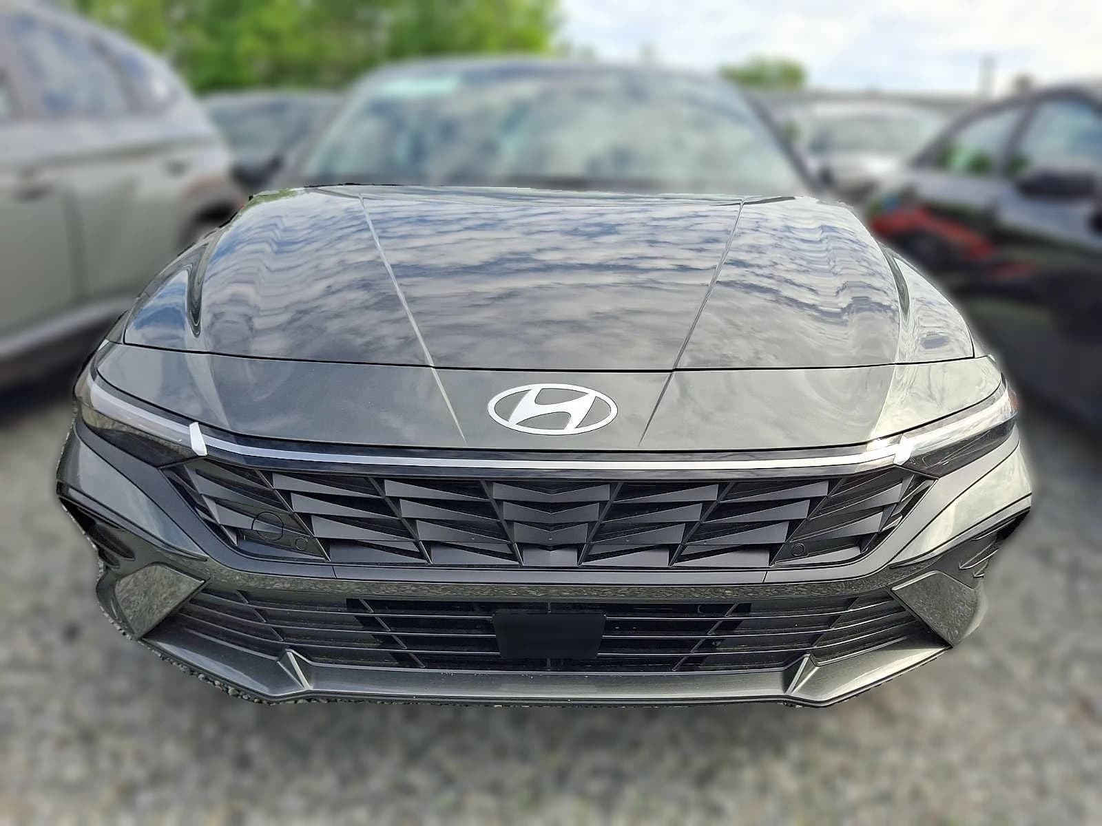 Hyundai Elantra SEL Sport Premium IVT 2026 — side view