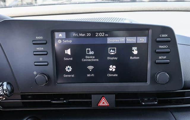 Hyundai Elantra SEL Sport Premium IVT 2026 — side view
