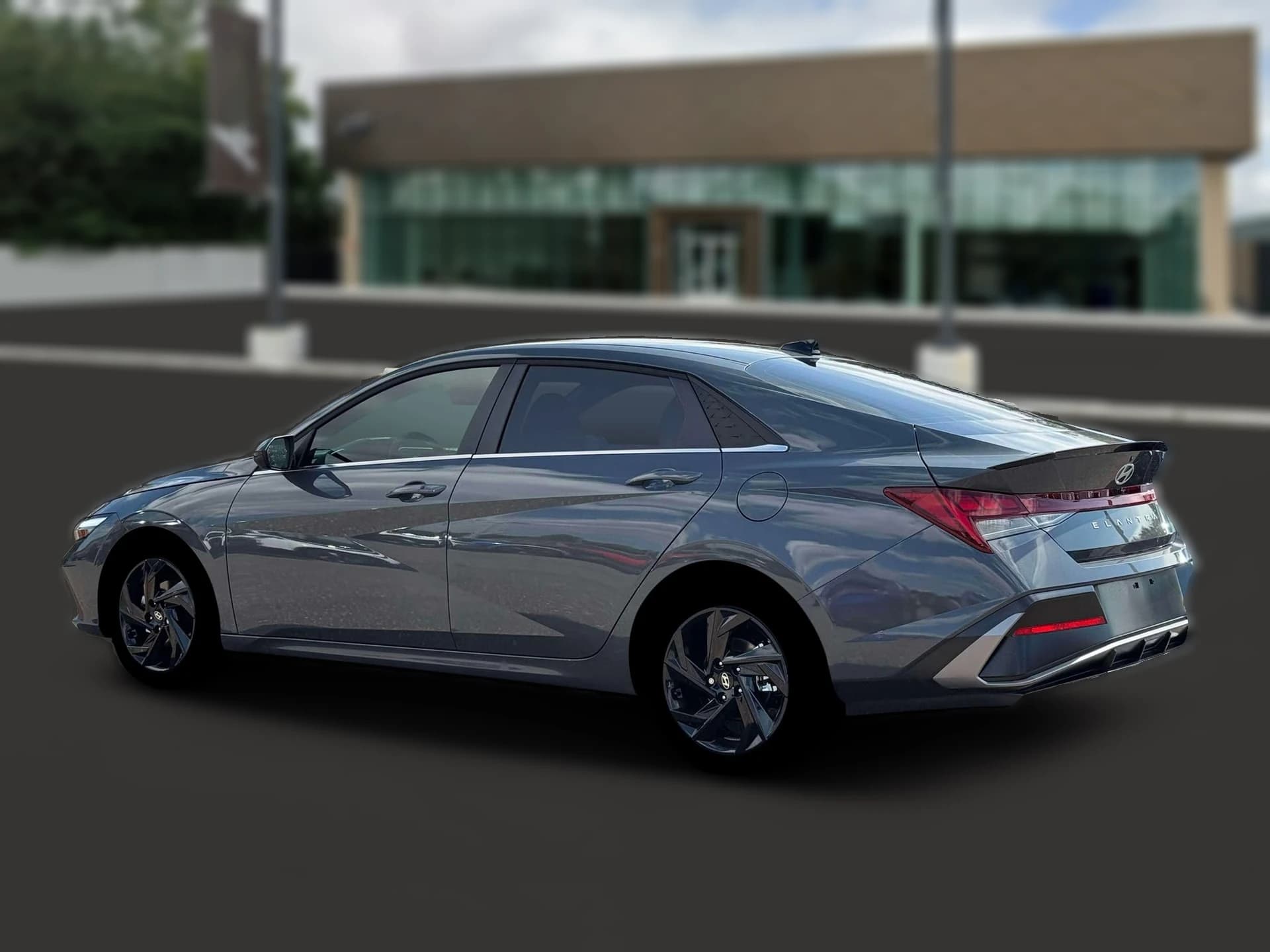 Hyundai Elantra SEL Sport Premium Sedan 2026 — side view