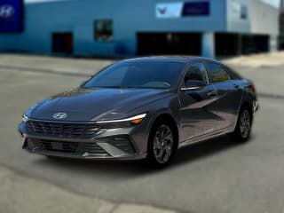 Hyundai Elantra SEL Sport Premium IVT