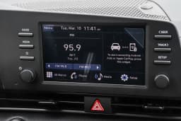 Hyundai Elantra SEL Sport Premium IVT 2026 — side view