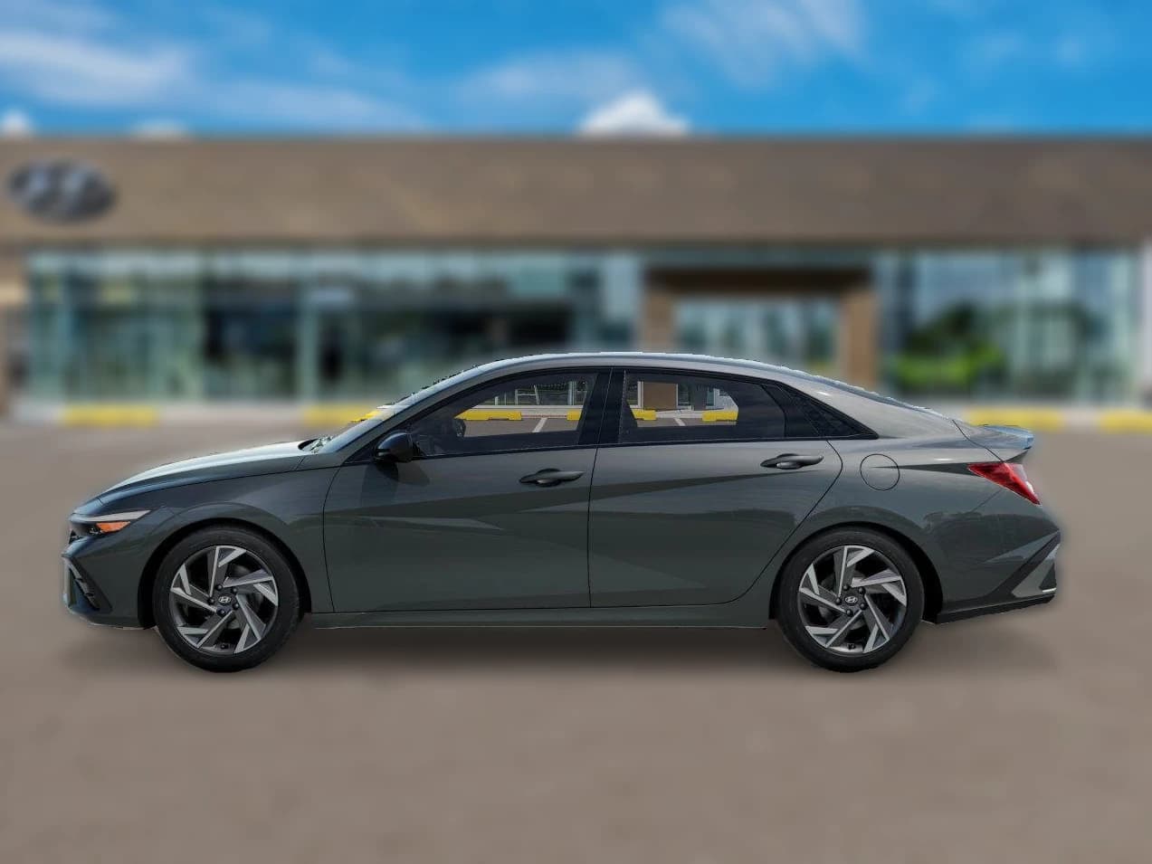Hyundai Elantra SEL Sport Premium Sedan 2026 — side view