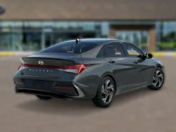 Hyundai Elantra SEL Sport Premium Sedan 2026 — side view