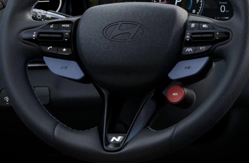 Hyundai Elantra N Base (M6) Manual 2026 — side view