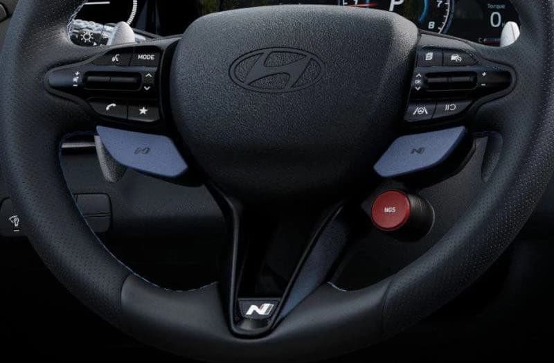 Hyundai Elantra N Base (M6) Manual 2026 — side view