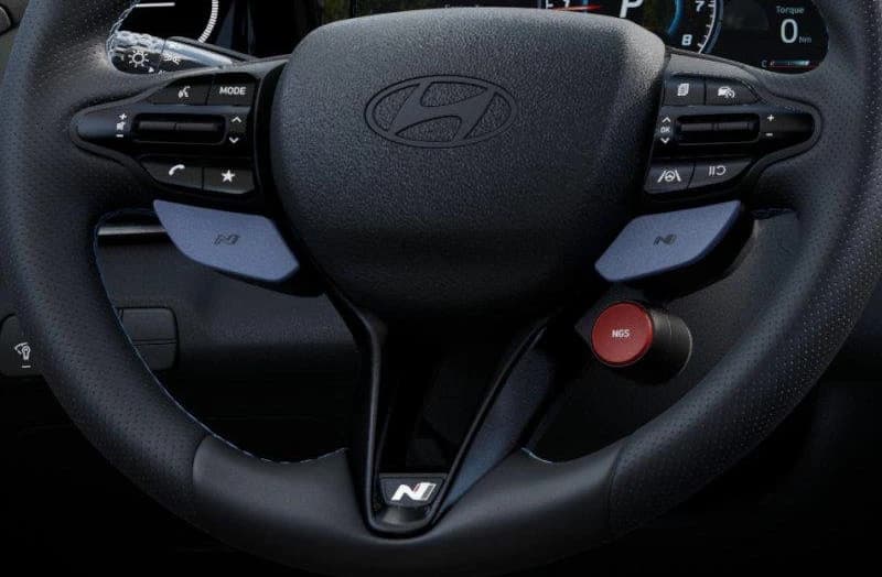 Hyundai Elantra N Base (M6) Manual 2026 — side view