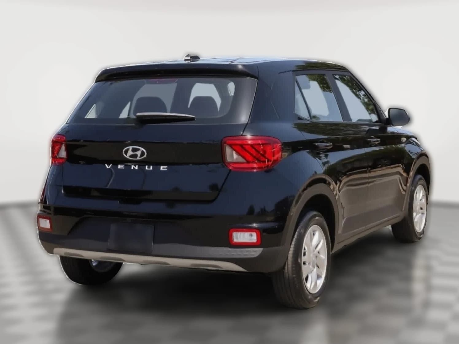 Hyundai Venue SE FWD 2026 — side view