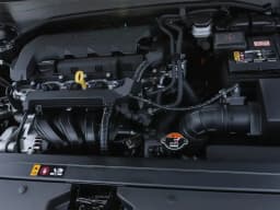 Hyundai Venue SE FWD 2026 — side view