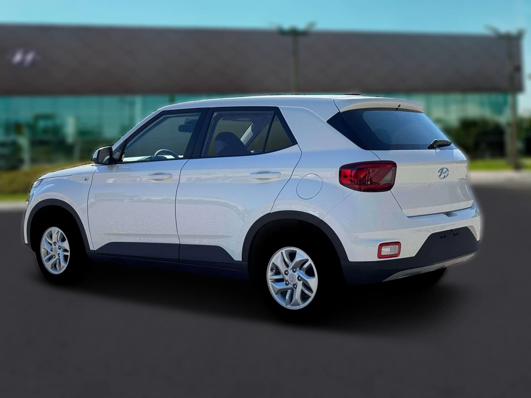 Hyundai Venue SE FWD 2026 — side view