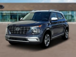 Hyundai Venue SEL FWD w/Two-Tone Roof