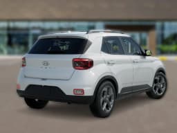 Hyundai Venue SEL FWD 2026 — side view
