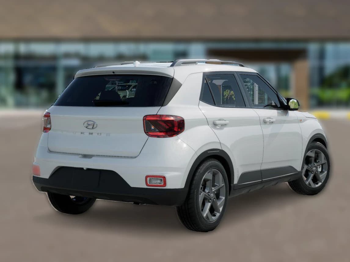 Hyundai Venue SEL FWD 2026 — side view