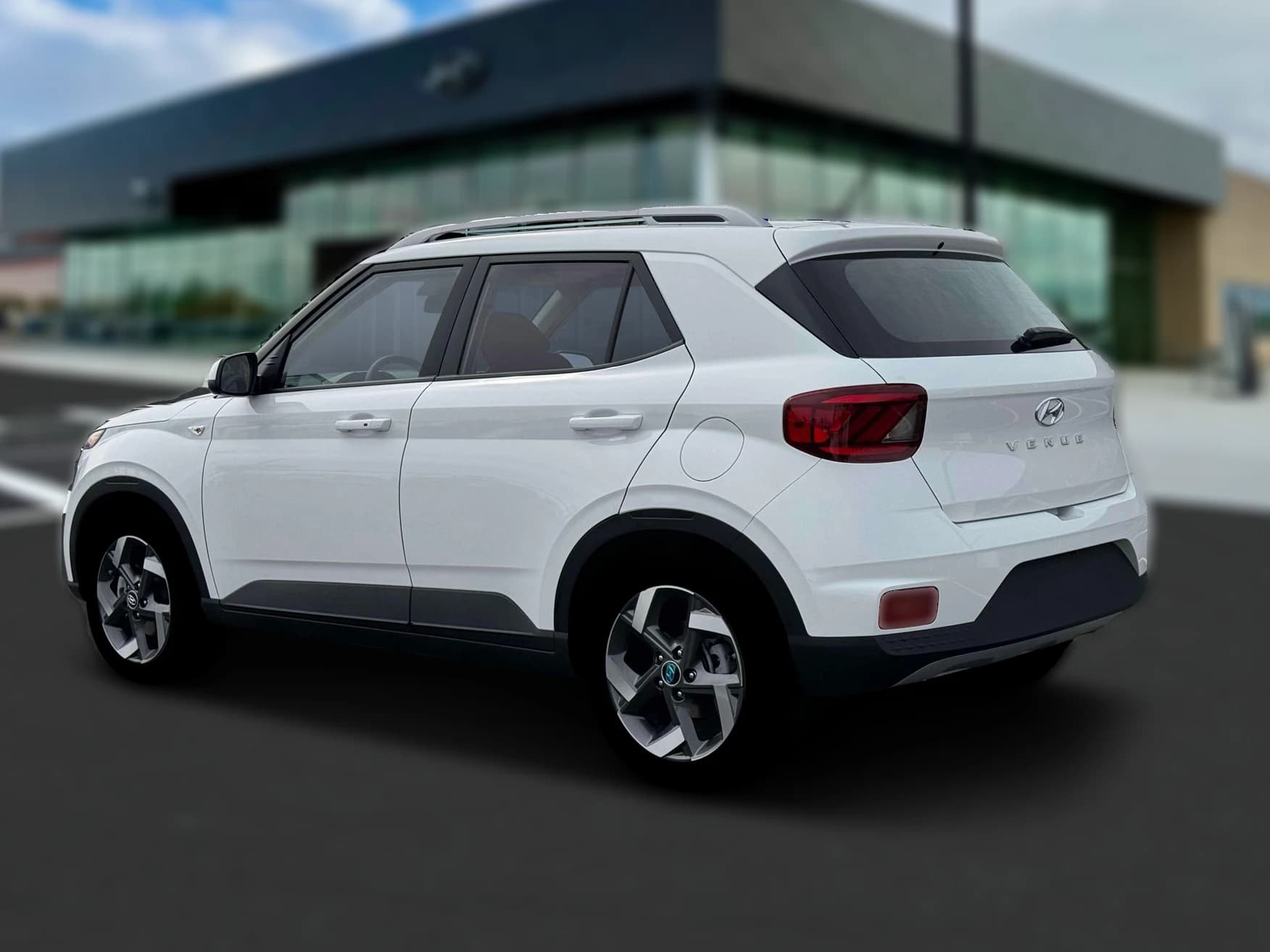 Hyundai Venue SEL FWD 2026 — side view