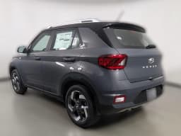 Hyundai Venue SEL FWD w/Two-Tone Roof 2026 — side view