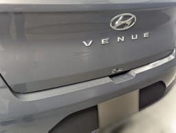 Hyundai Venue SEL FWD w/Two-Tone Roof 2026 — side view