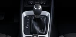 Hyundai Venue SEL FWD 2026 — side view