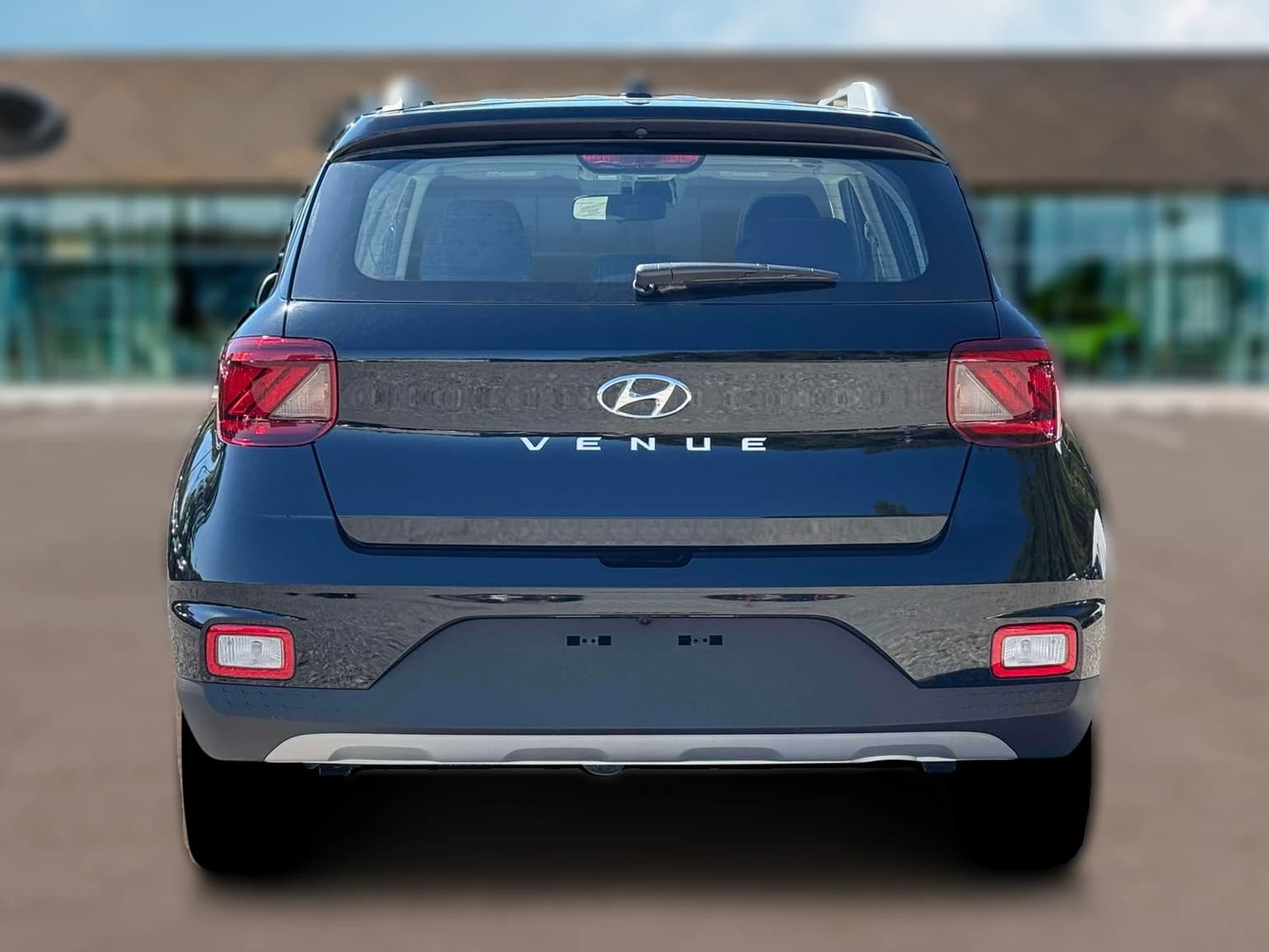 Hyundai Venue SEL FWD 2026 — side view