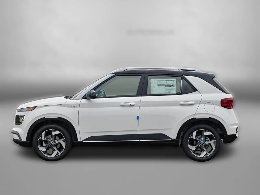 Hyundai Venue SEL FWD 2026 — side view