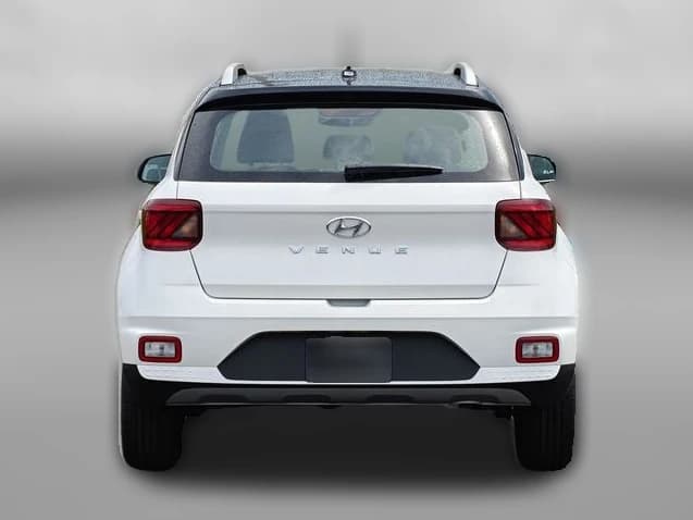 Hyundai Venue SEL FWD 2026 — side view