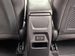 Hyundai Venue SEL FWD 2026 — side view
