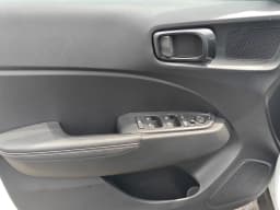 Hyundai Venue SEL FWD 2026 — side view