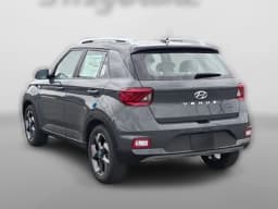 Hyundai Venue SEL FWD 2026 — side view