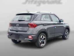 Hyundai Venue SEL FWD 2026 — side view