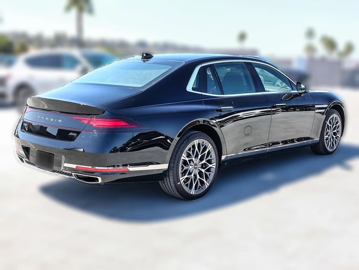 Genesis G90 3.5T e-SC AWD 2026 — side view