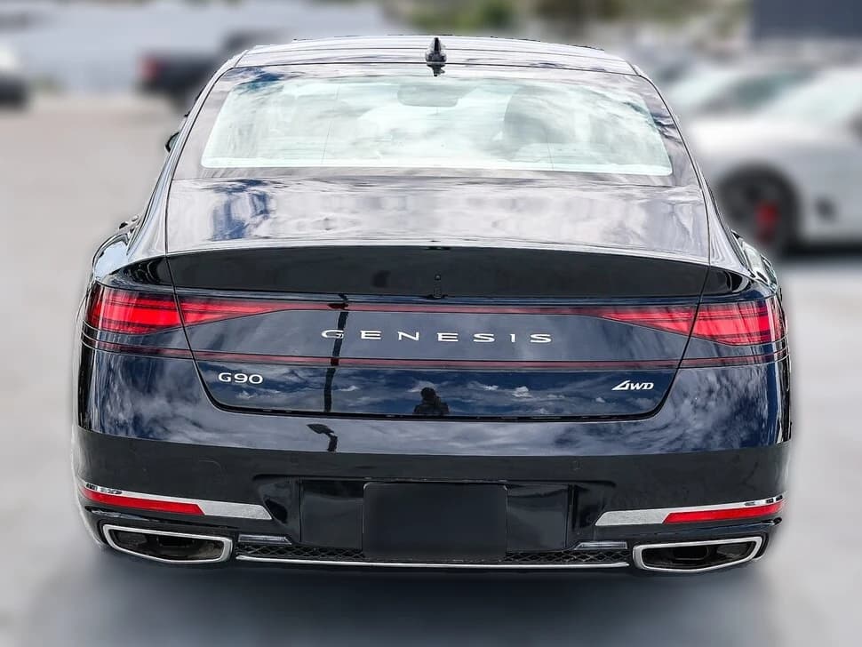 Genesis G90 3.5T e-SC AWD 2026 — side view