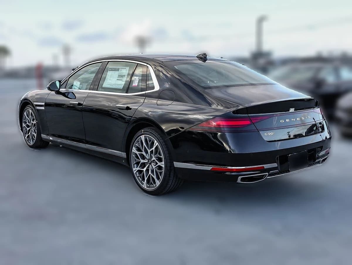 Genesis G90 e-SC 3.5T AWD 2026 — side view