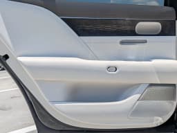 Genesis G90 3.5T e-SC AWD 2026 — side view