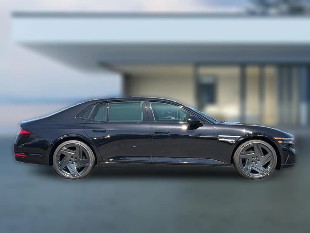 Genesis G90 3.5T e-SC Prestige Black AWD 2026 — side view