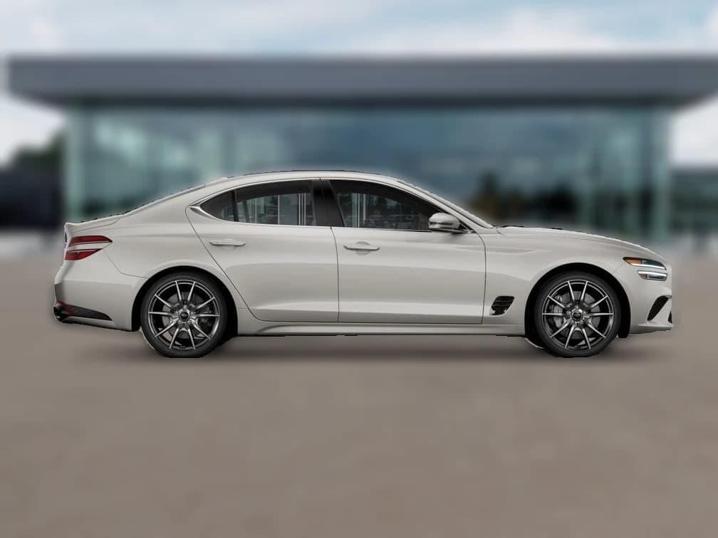 Genesis G70 2.5T RWD 2026 — side view