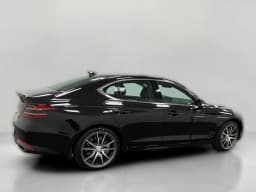 Genesis G70 2.5T Prestige AWD 2026 — side view